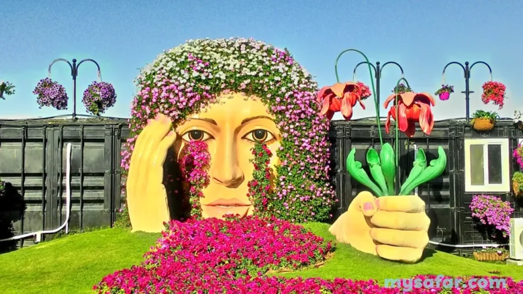 مجسمه انسان باغ گل دبی مای سفر