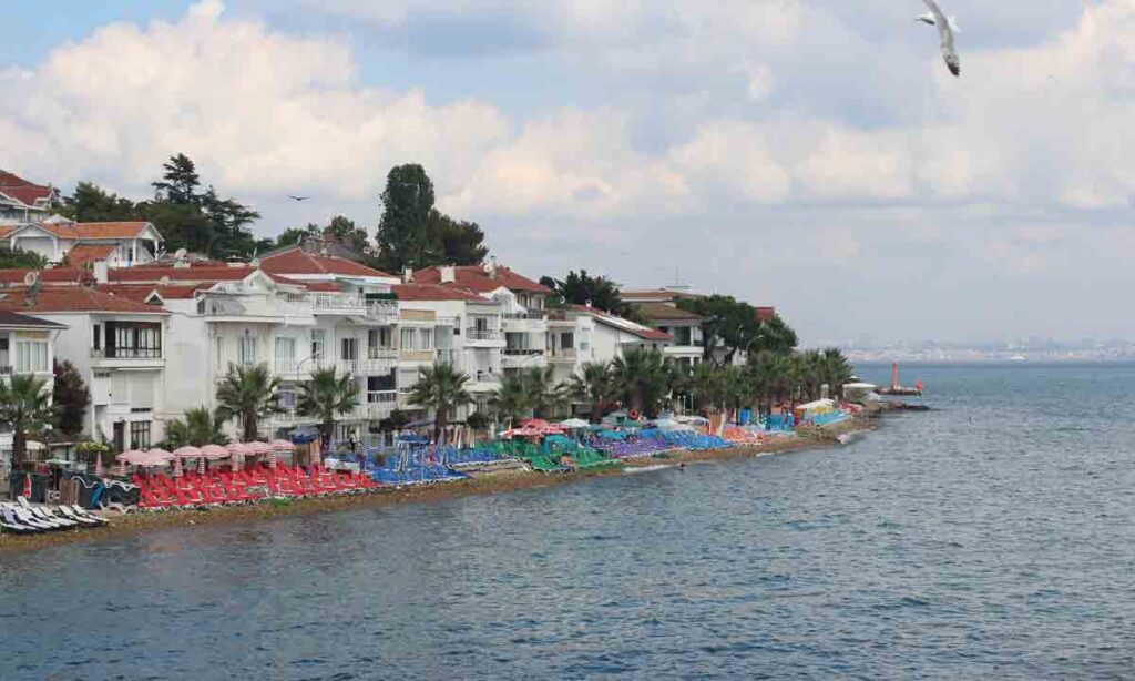 تصویر جزیره هیبلی آدا در ترکیه